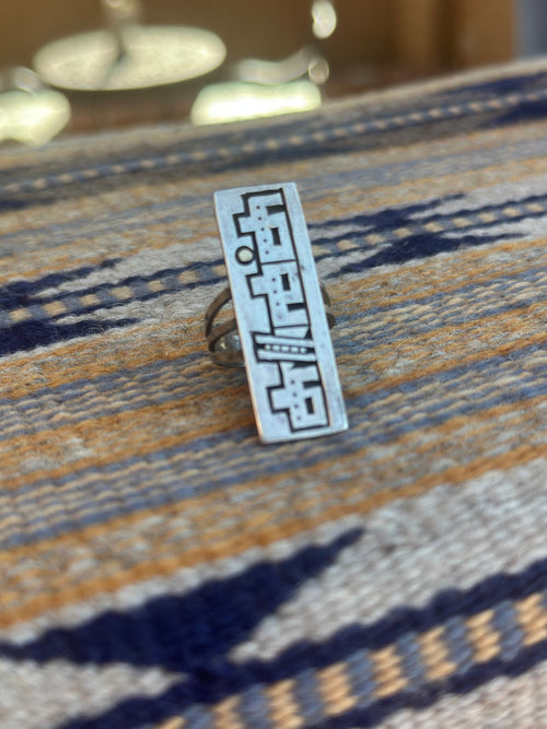 Old Pawn Sterling Silver Navajo Pueblo Ring Size 7