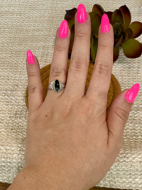 Old Pawn Vintage Sterling Silver & Onyx Sz 6.5 Ring