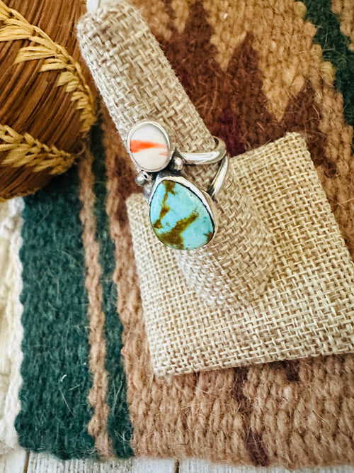 Old Pawn Navajo Sterling Silver, Turquoise & Spiny Ring Size 8