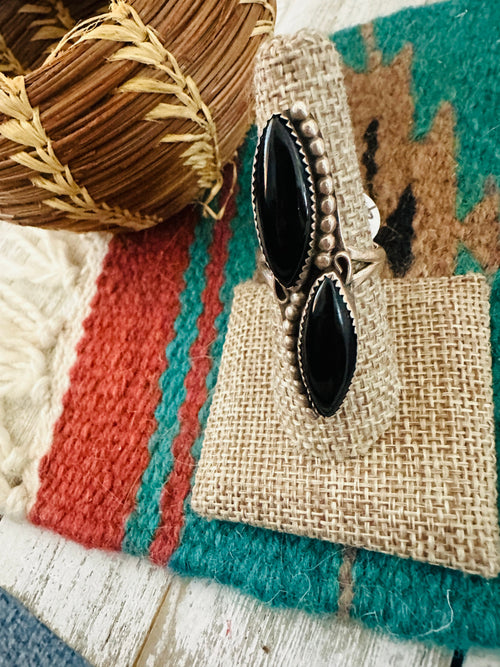 Old Pawn Navajo Sterling Silver & Onyx Ring Size 7.5