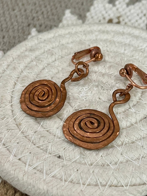 Vintage Handmade Copper Dangle Swirl Clip On Earrings
