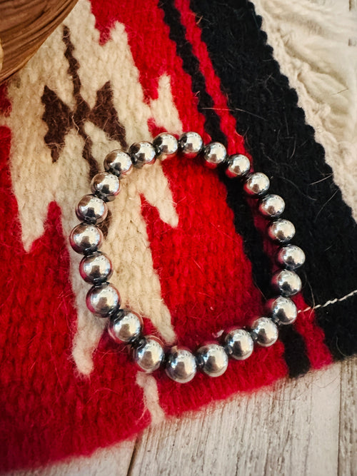 Handcrafted Sterling Silver 8mm Pearl Beaded Stretch Bracelet