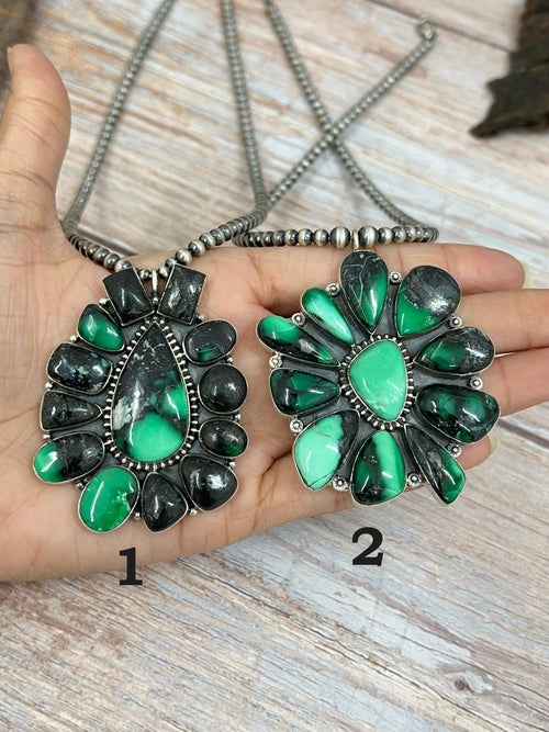 Handmade Sterling Silver Emerald Rose Necklace with Signed Nizhoni