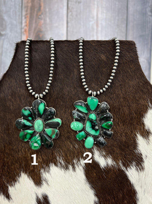 Handmade Sterling Silver Emerald Rose Beaded Necklace with Signed Nizhoni