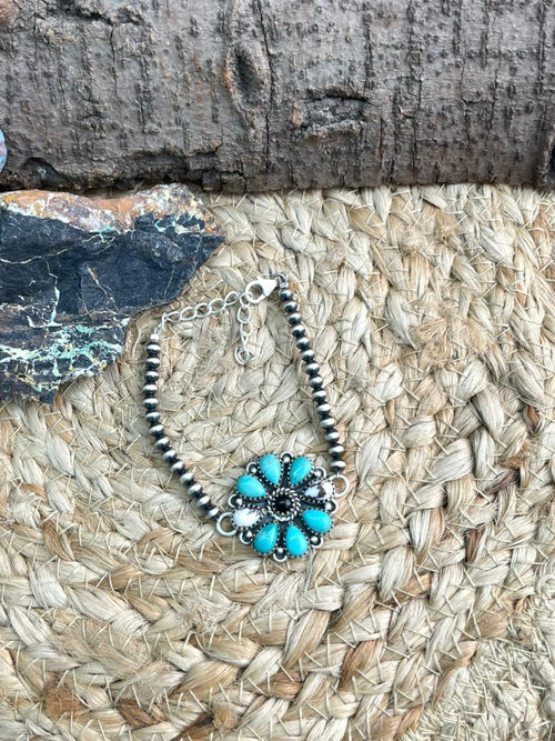 Handmade Sterling Silver Beaded Kingman with Wildhorse, Black Onyx Chain Bracelet "Signed Nizhoni"