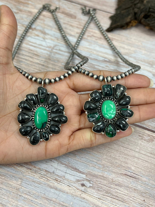 Handmade Sterling Silver Emerald Rose Beaded Necklace with Signed Nizhoni