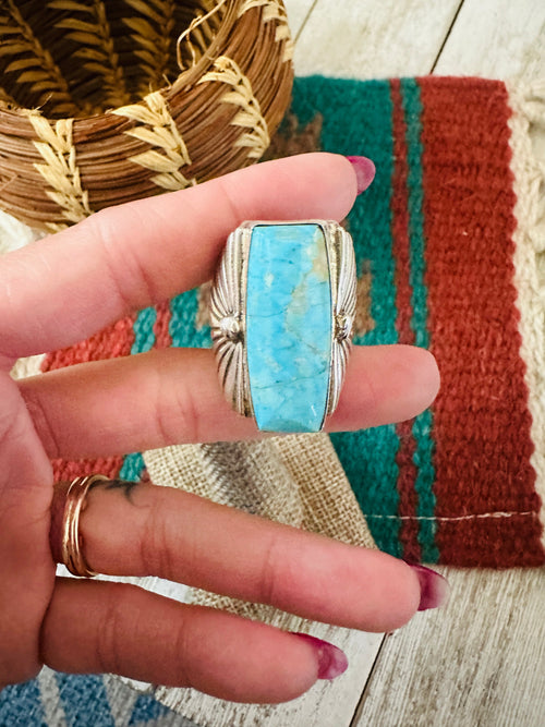 Old Pawn Handcrafted Turquoise & Sterling Silver Ring Size 9