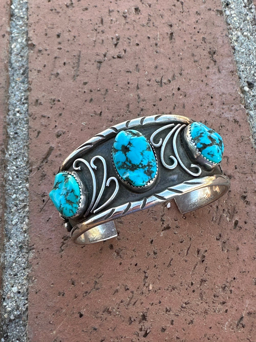 Estate Collection Old Pawn Navajo Sterling Silver & Natural Kingman 3 Stone Turquoise Cuff Bracelet /