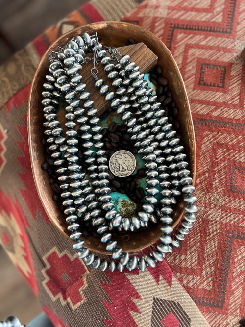 Vinita Cowboy Handcrafted 11.5mm Sterling Silver Saucer Pearl Beaded Necklaces