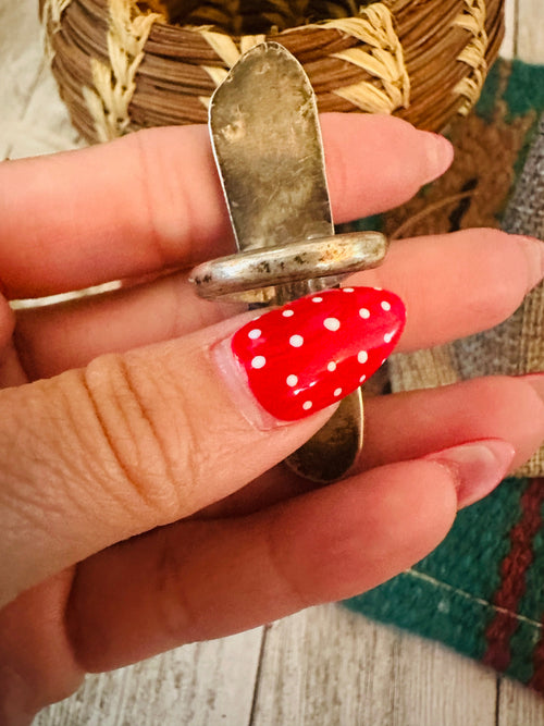 Old Pawn Navajo Sterling Silver & Coral Ring Size 6