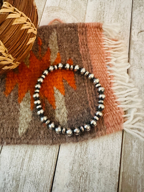 Navajo Sterling Silver Pearl Beaded Stretch Bracelet