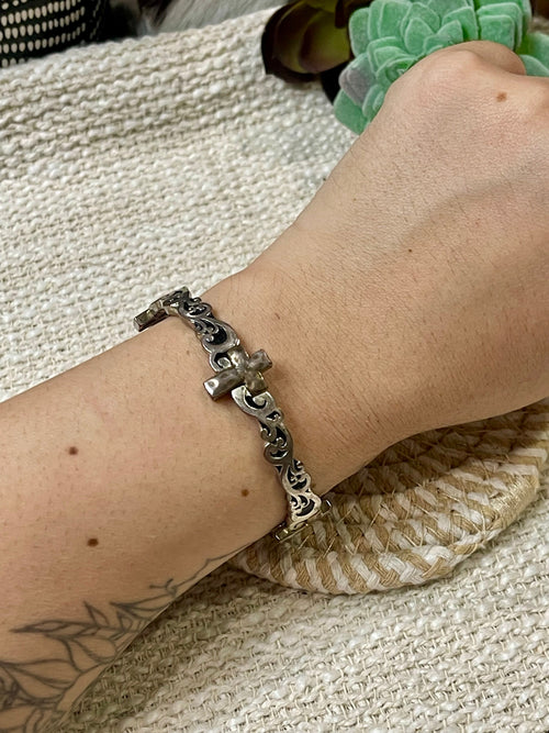 Vintage Handmade Copper Beaded Stretch Cross Bracelet