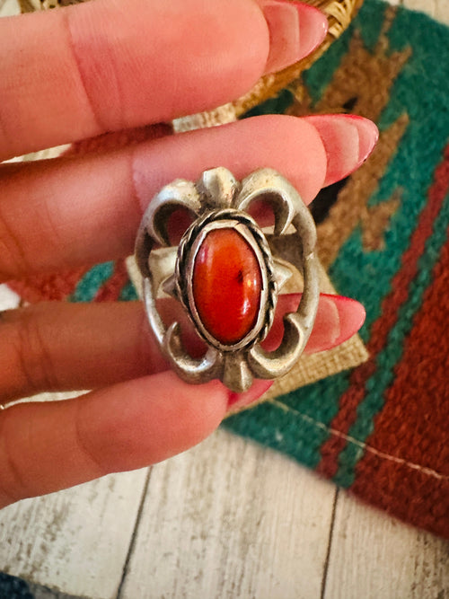 Old Pawn Navajo Sterling Silver & Coral Ring Size 10.5