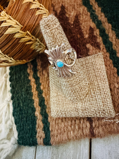 Old Pawn Handcrafted Turquoise & Sterling Silver Ring Size 7