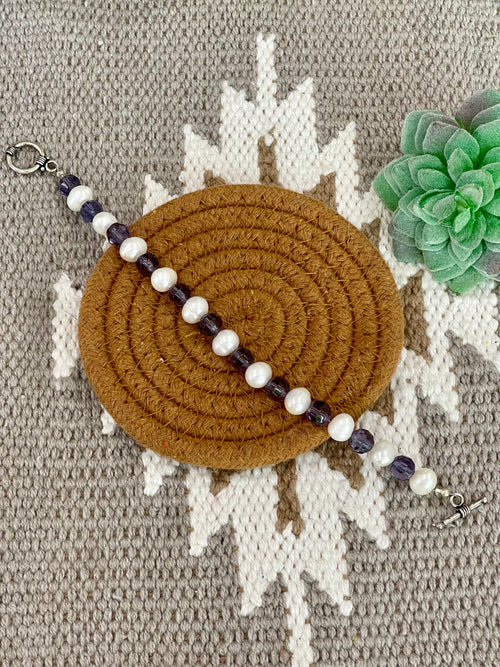 The Bijoux Vault Vintage Beaded Bracelet