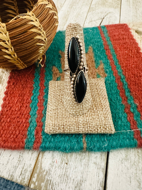 Old Pawn Navajo Sterling Silver & Onyx Ring Size 7.5