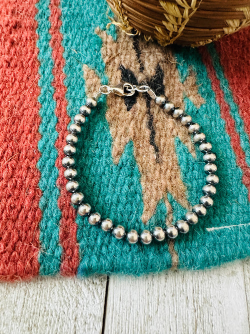 Navajo 5mm Sterling Silver Pearl Beaded Bracelet