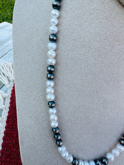 Sterling Silver Pearl & Freshwater Pearl 18” Beaded Necklace