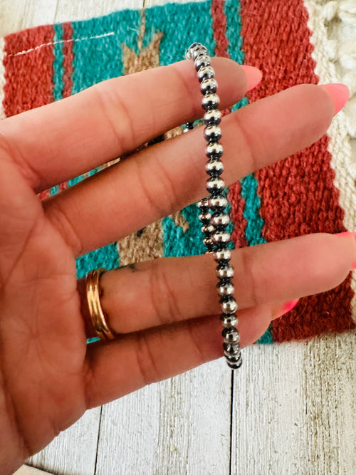 Navajo 4mm Sterling Silver Pearl Beaded Bracelet