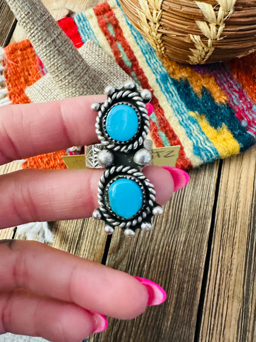 Old Pawn Handcrafted Turquoise & Sterling Silver Ring Size 8