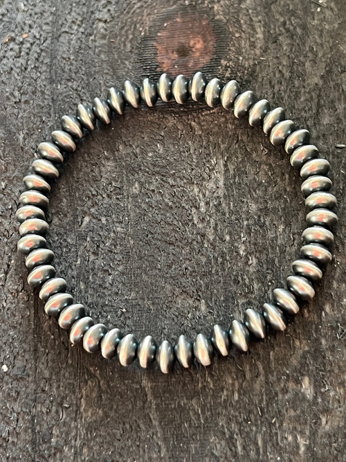 Vinita Cowboy Handmade Sterling Silver 5.5mm Stretch Bracelet