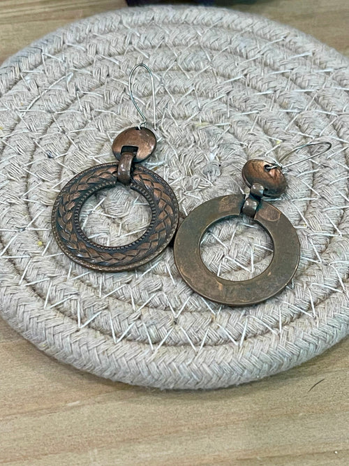 Vintage Handmade Copper Circle Dangle Earrings