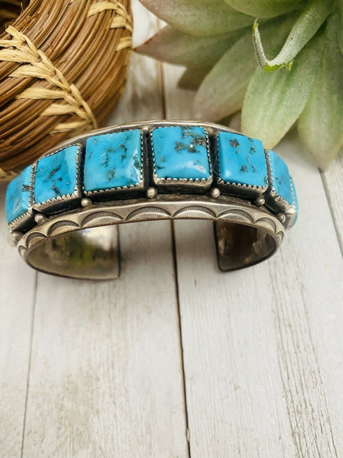Navajo Old Pawn Vintage Kingman Turquoise & Sterling Silver Cuff Bracelet /