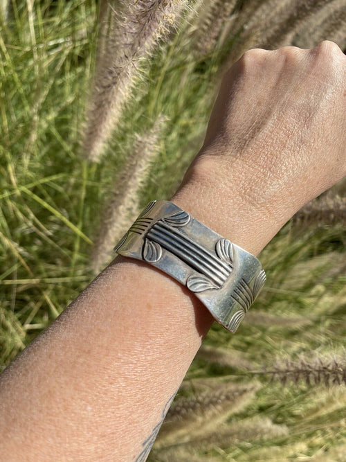 Handcrafted Vintage Sterling Silver Sleek Lined Cuff Bracelet by Steve Yellowhorse