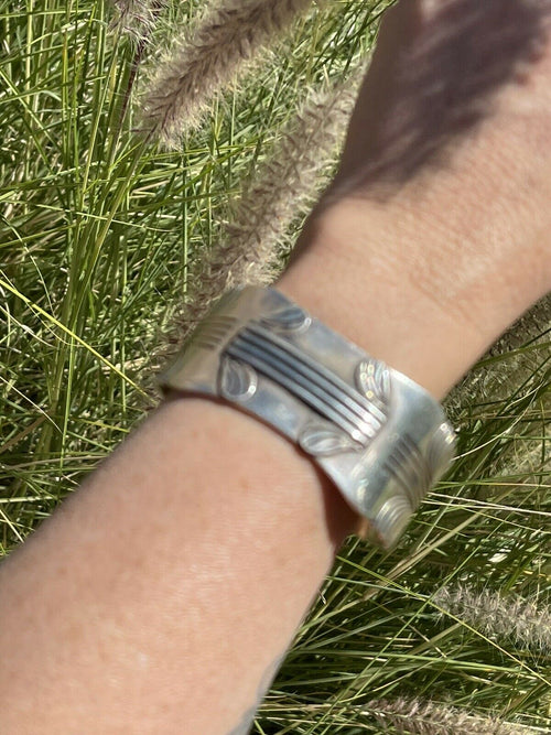 Handcrafted Vintage Sterling Silver Sleek Lined Cuff Bracelet by Steve Yellowhorse