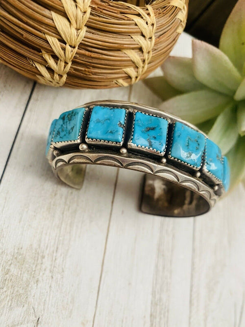 Navajo Old Pawn Vintage Kingman Turquoise & Sterling Silver Cuff Bracelet /