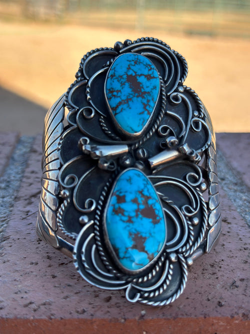 Estate Collection Old Pawn Sterling Silver & Turquoise Cuff Bracelet /