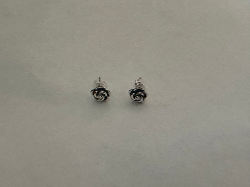 Vintage Style Flower Stud Earrings