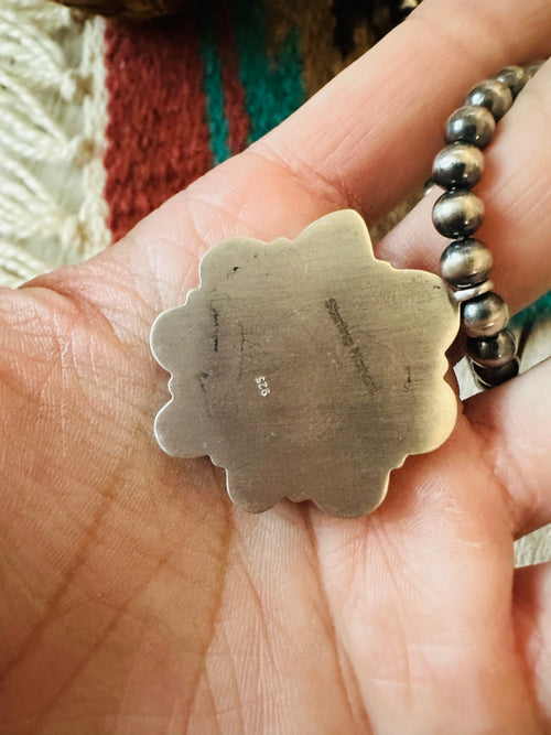 ** Christmas Collection ** Handmade Sterling Silver & Emerald Valley Beaded Necklace Signed Nizhoni