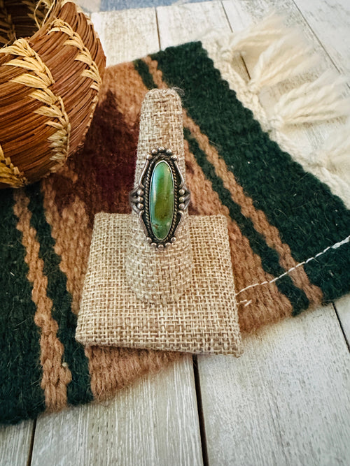 Old Pawn Handcrafted Turquoise & Sterling Silver Ring Size 7.75