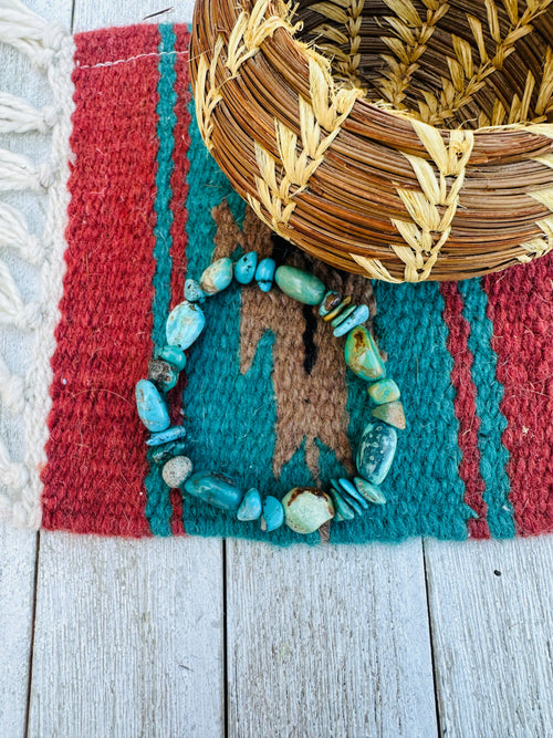 Handmade Kingman Turquoise Beaded Stretch Bracelet
