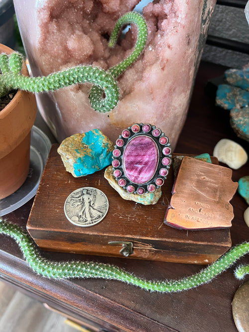 Old Pawn Navajo Sterling Silver and Purple Spiny Oyster Cluster Ring by Anthony Skeets, Size 10