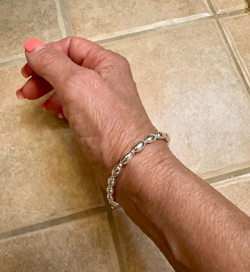 Elegant Beaded Stretch Bracelet