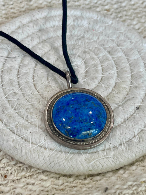 Vintage Old Pawn Handmade Sterling Silver & Lapis Lazuli Necklace