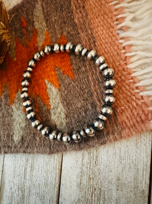 Navajo Sterling Silver Pearl Beaded Stretch Bracelet
