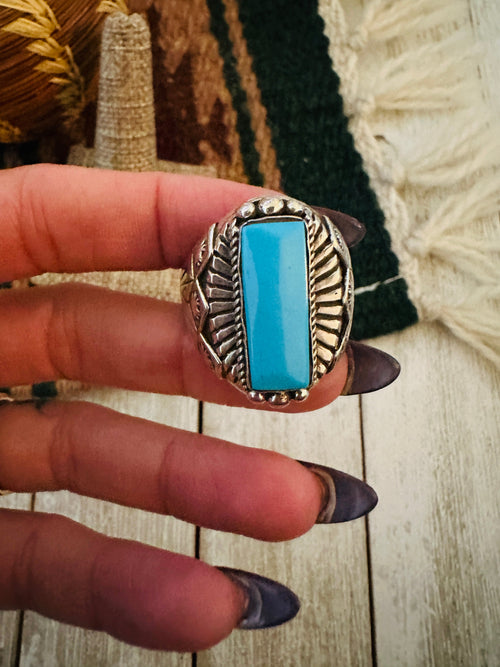 Old Pawn Handcrafted Turquoise & Sterling Silver Ring Size 10.5