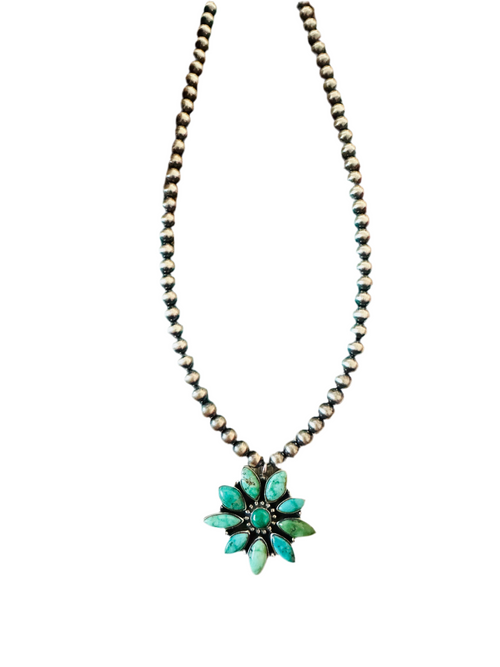 ** Christmas Collection ** Handmade Sterling Silver & Emerald Valley Beaded Necklace Signed Nizhoni