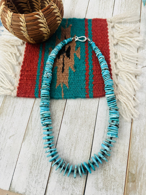 Navajo Turquoise & Heishi Beaded Necklace 18”