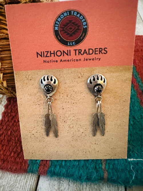 Old Pawn Navajo Onyx & Sterling Silver Bear Paw Feather Dangle Earrings