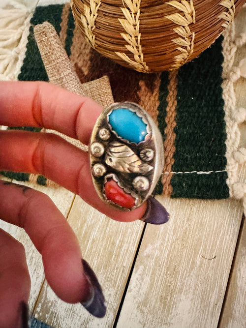 Old Pawn Handcrafted Turquoise, Coral & Sterling Silver Ring Size 11.75