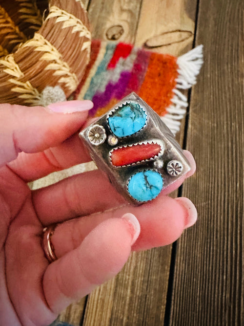 Old Pawn Handcrafted Turquoise, Coral & Sterling Silver Ring Size 12.25