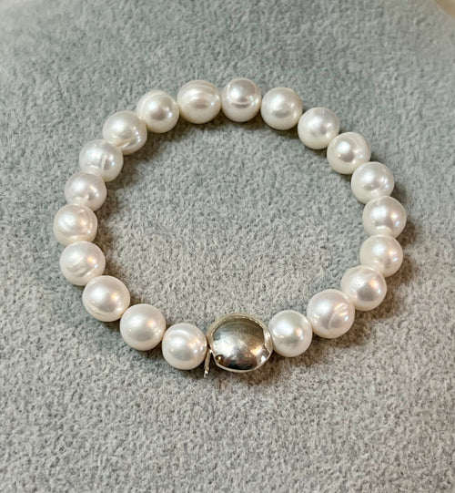 White Pearl Stretch Bracelet with Sterling Silver Disc