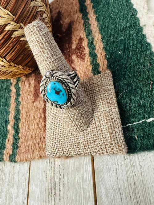 Old Pawn Handcrafted Turquoise & Sterling Silver Ring Size 9