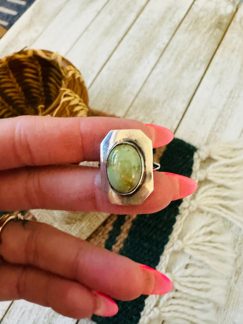 Old Pawn Navajo Sterling Silver & Turquoise Ring Size 7.75