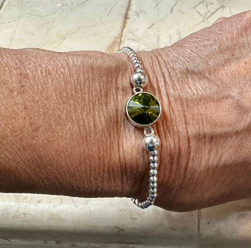 Beaded Stretch Bracelet w/ Olive Crystal Center