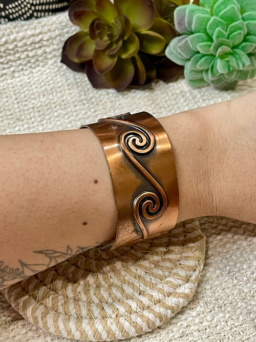 Vintage Handmade Copper Wave Cuff